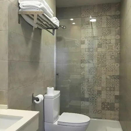 ゲストハウス Balcon Al Mar 4*